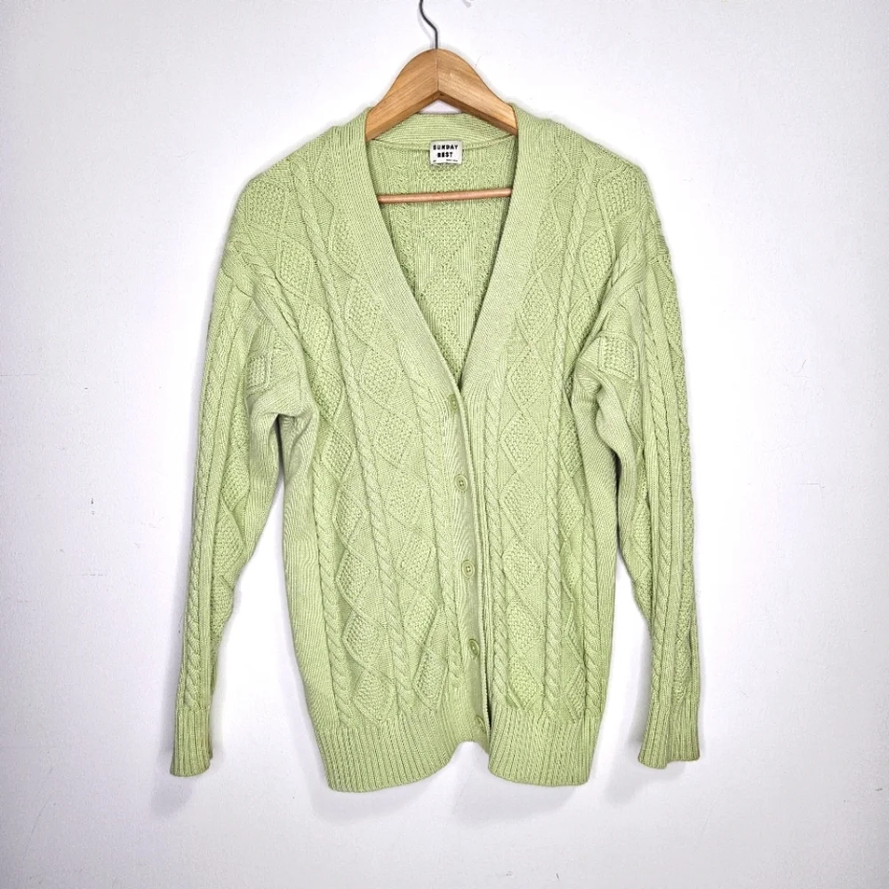 Aritzia Sunday Best Lamora Cardigan Sz 2XS Cable Knit Sweater Green Oversize - Picture 2 of 11